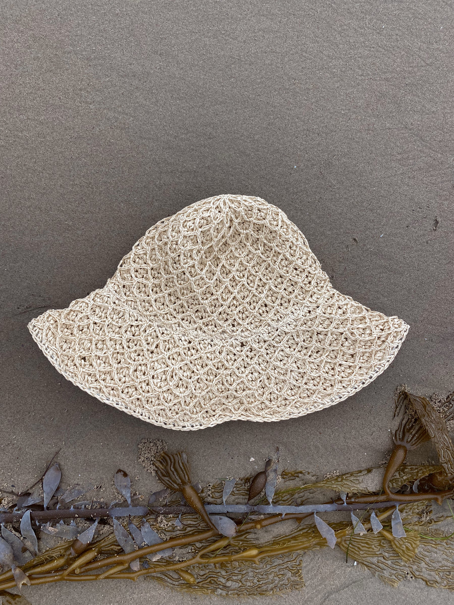 Lagoon Beach hat